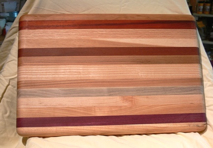 large_hardwood_cutting_board