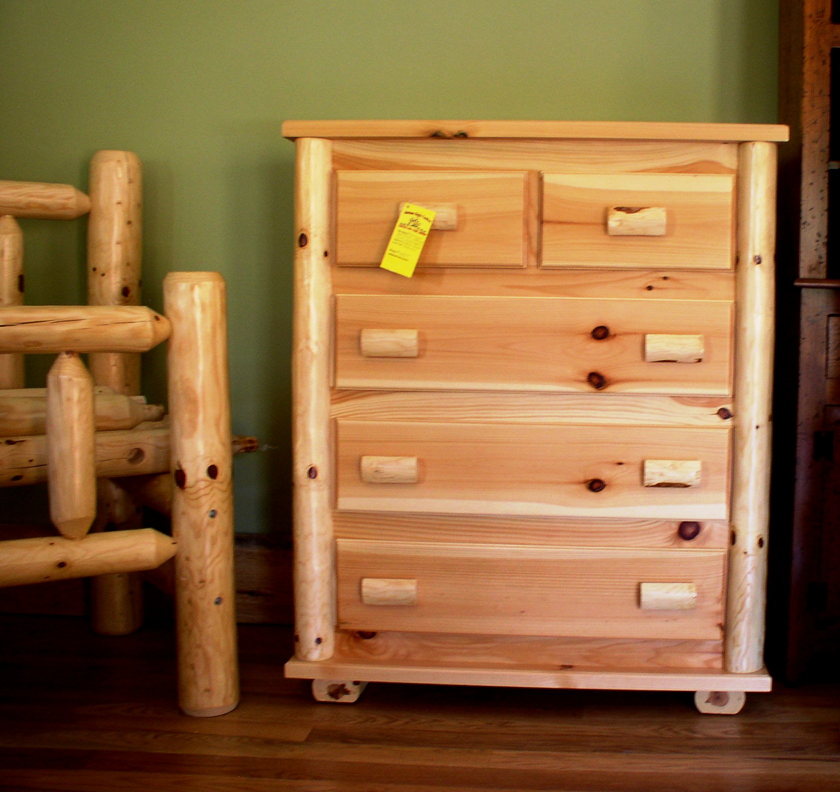 Rustic_Chest